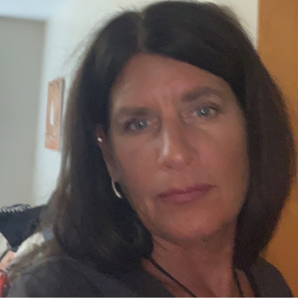 Meet your Posher, Audrey - Picture 2 of 2